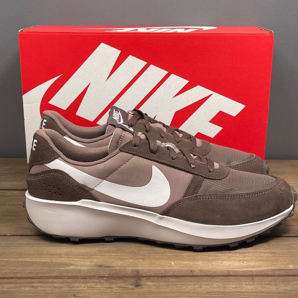 Nike Waffle Nav Sneaker Men's Size 11 Mink Brown Ironstone FJ4195-201